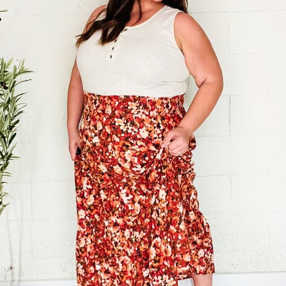 NWT Floral Smocked Waist Tiered Design Midi Skirt  1X - Picture 4 of 10